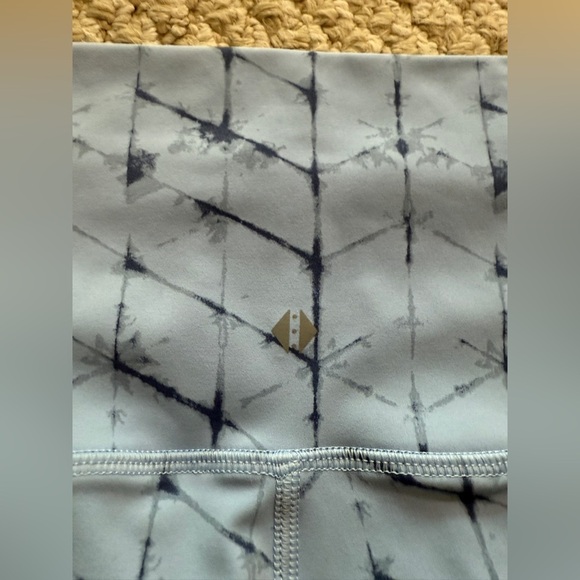 TAVI SCULPT High Waisted Leggings SIZE: SMALL - Picture 6 of 10